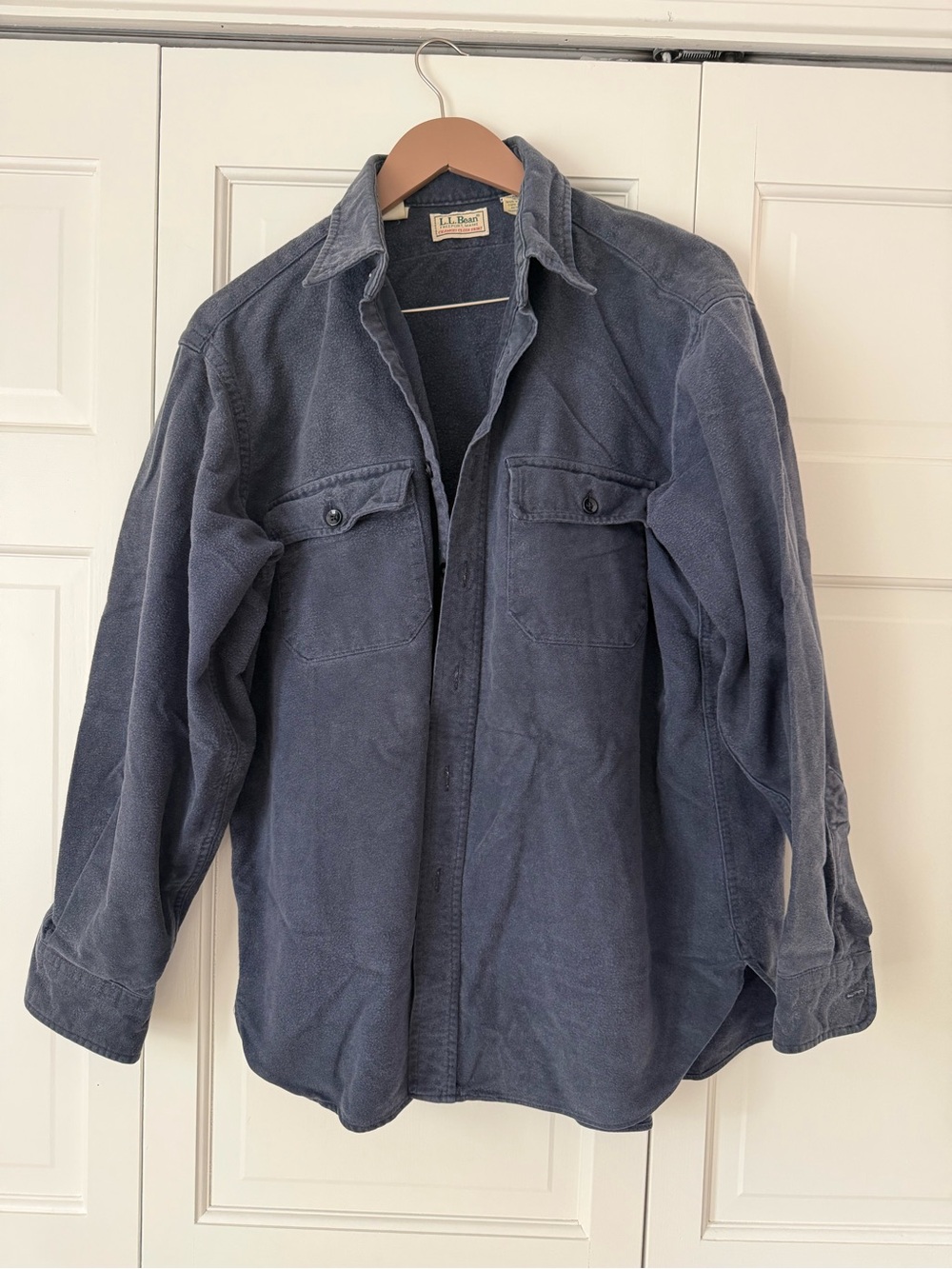 LL Bean Men's Chamois Shirt or Light Jacket - Navy Blue